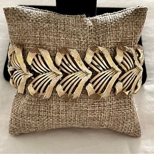 Vintage Coro Large Enameled Gold Tone Bracelet Fold Over Clasp + Safety …